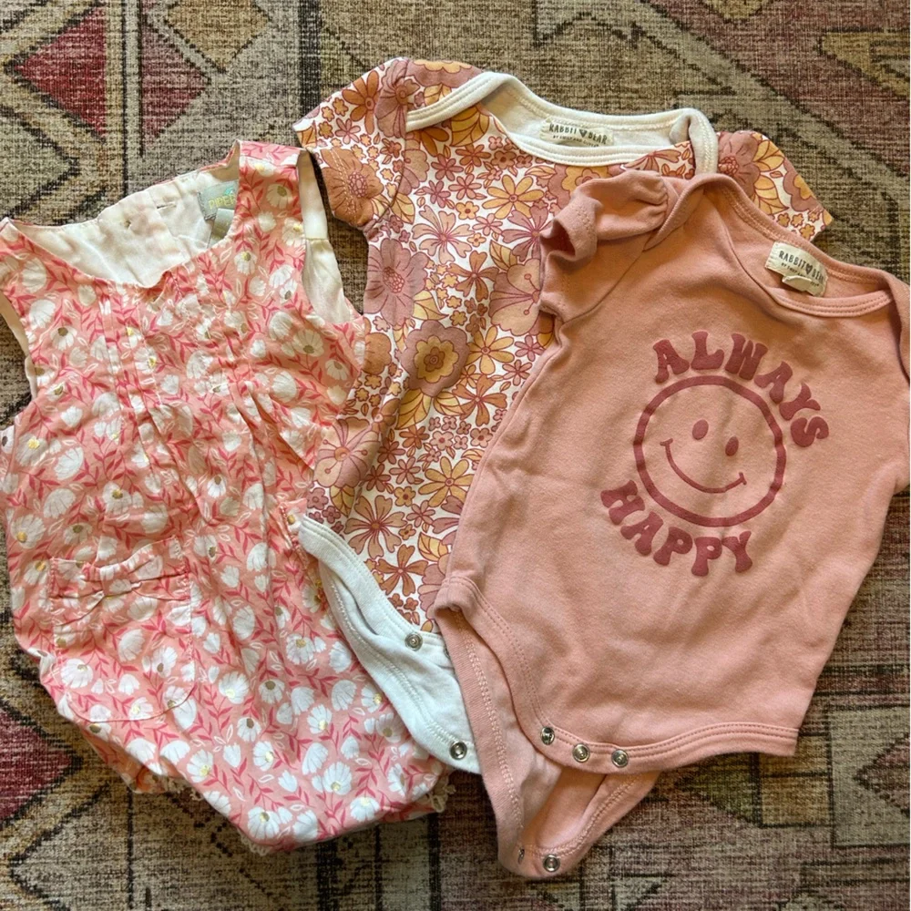 3-6M onsies- girl